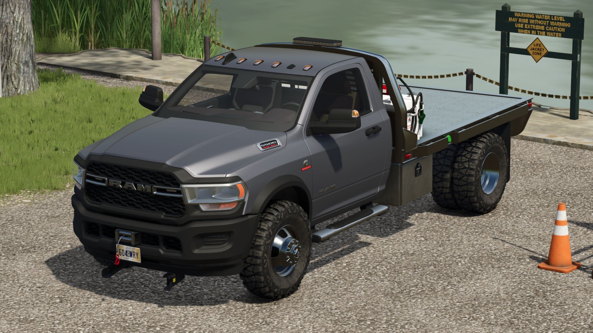 Dodge Ram 5500 image 1